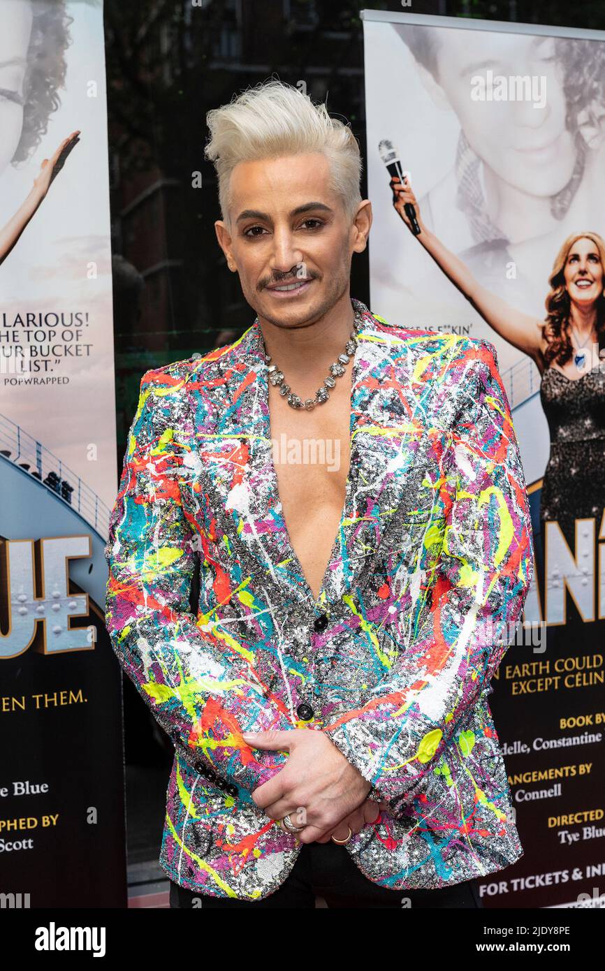 New York, New York, USA. 23.. Juni 2022. Frankie Grande nimmt an der Eröffnungsnacht des Musicals Titanique im Asylum Theatre Teil (Bild: © Lev Radin/Pacific Press via ZUMA Press Wire) Stockfoto