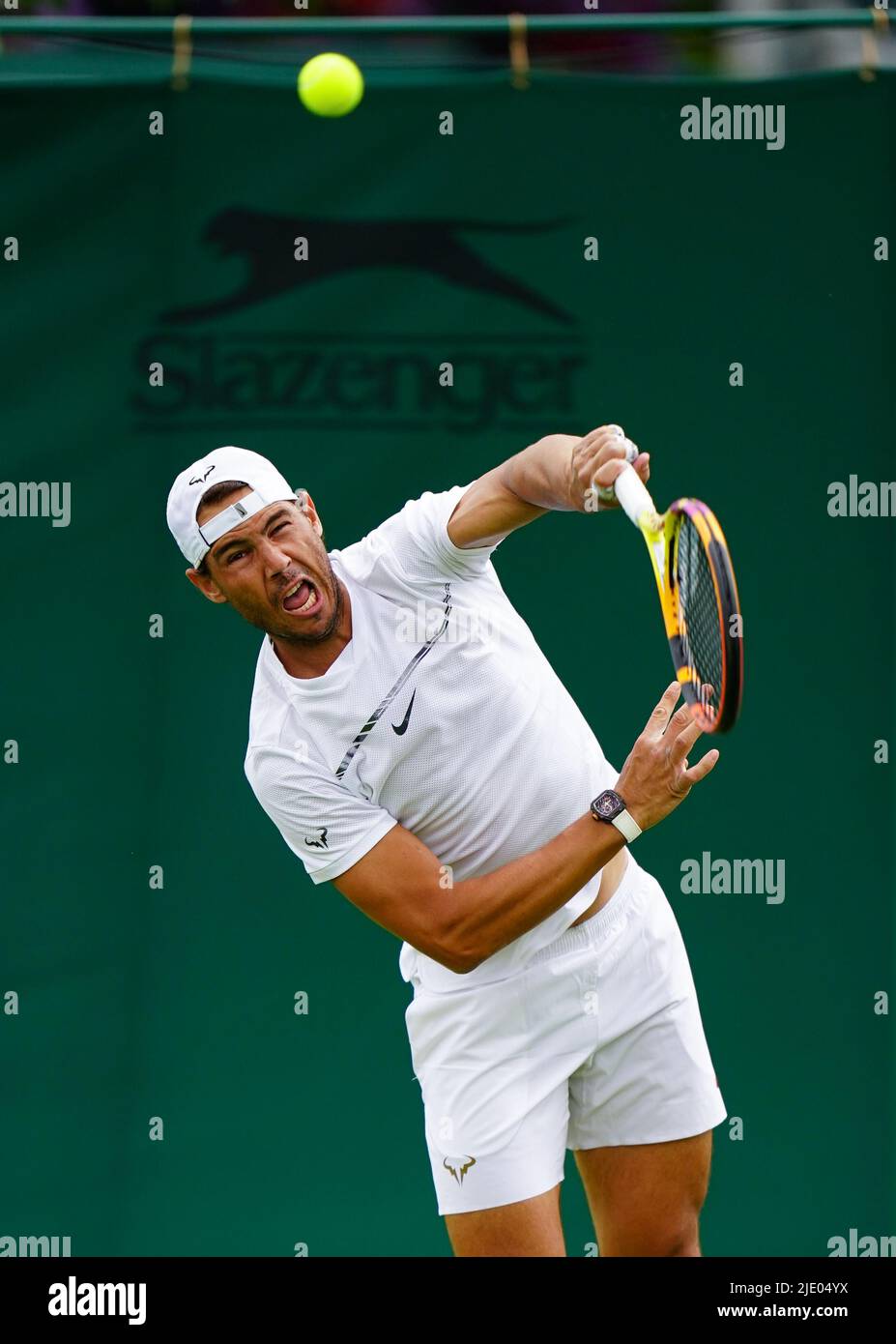 Rafael Nadal während einer Trainingseinheit vor der Wimbledon