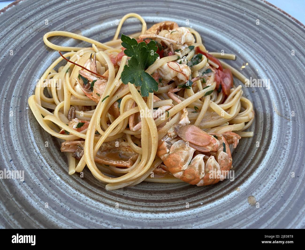 Teller Spaghetti con Frutti di Mare, Spaghetti mit Meeresfrüchten, Sizilien, Italien Stockfoto