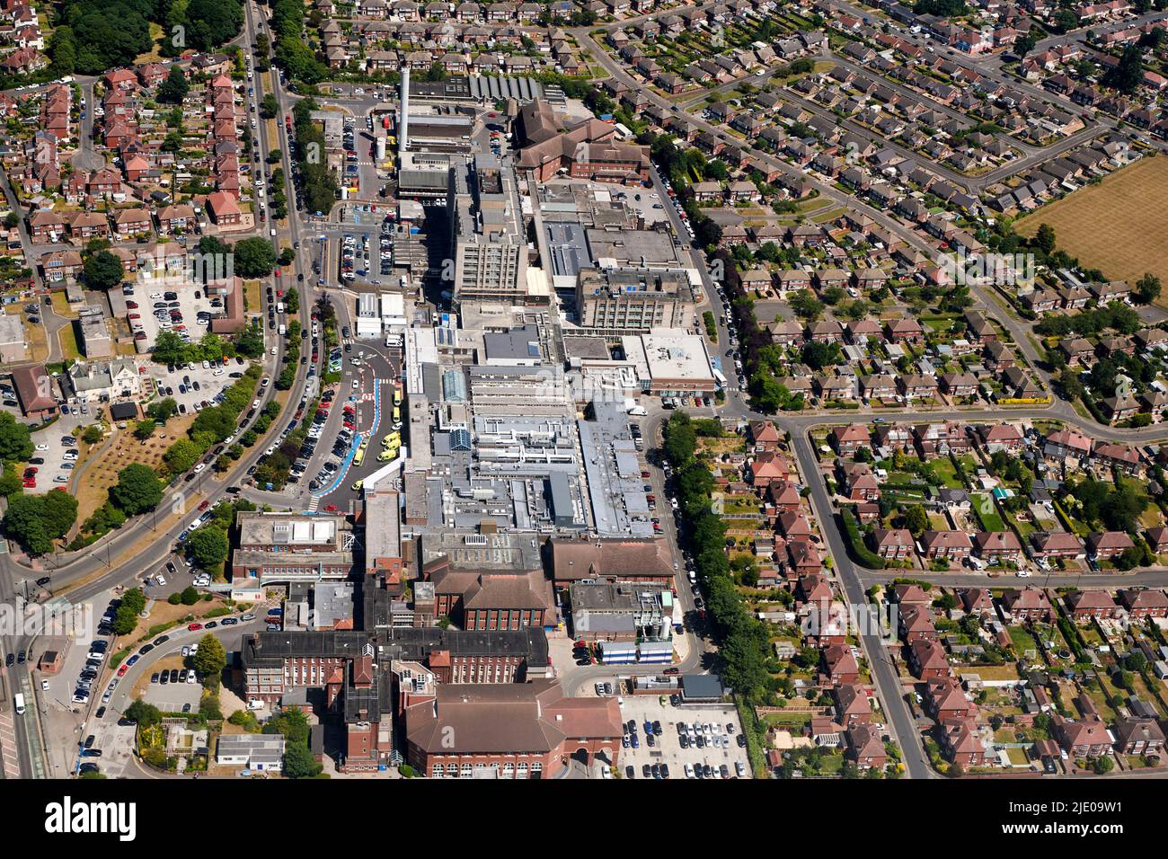 Eine Luftaufnahme des Royal Infirmary, City of Doncaster, South Yorkshire, Nordengland, Großbritannien Stockfoto