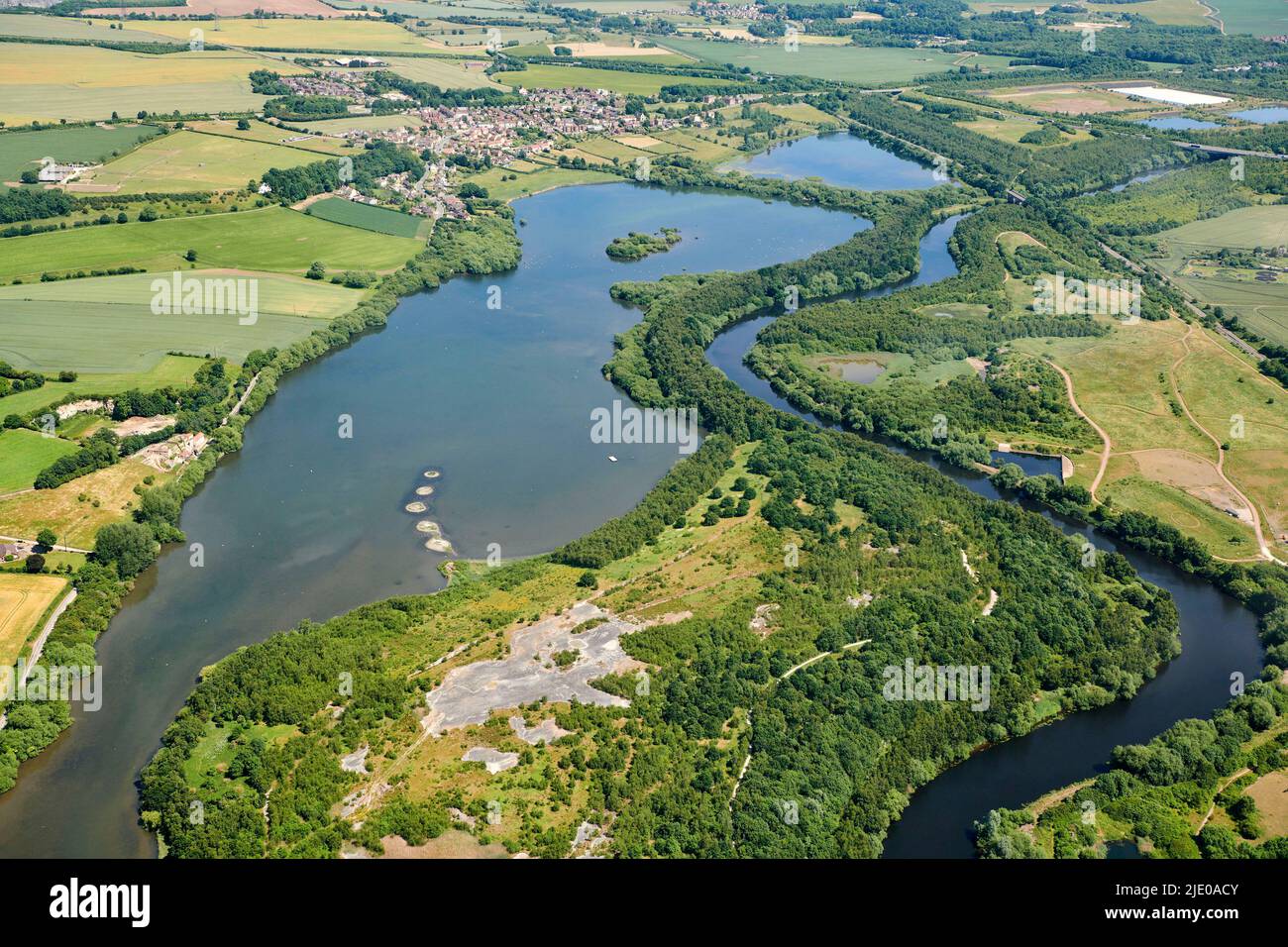 Eine Luftaufnahme des Fairburn ings Nature Reserve, West Yorkshire, Nordengland, Großbritannien Stockfoto