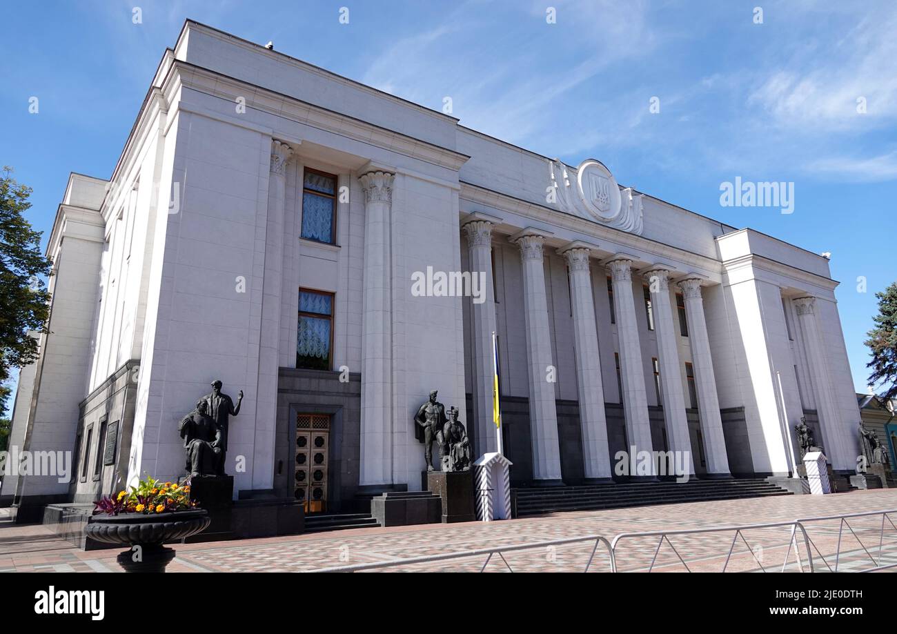 Kiew, Ukraine 29. August 2020: Das Gebäude der Werchowna Rada der Ukraine im Stadtzentrum von Kiew Stockfoto