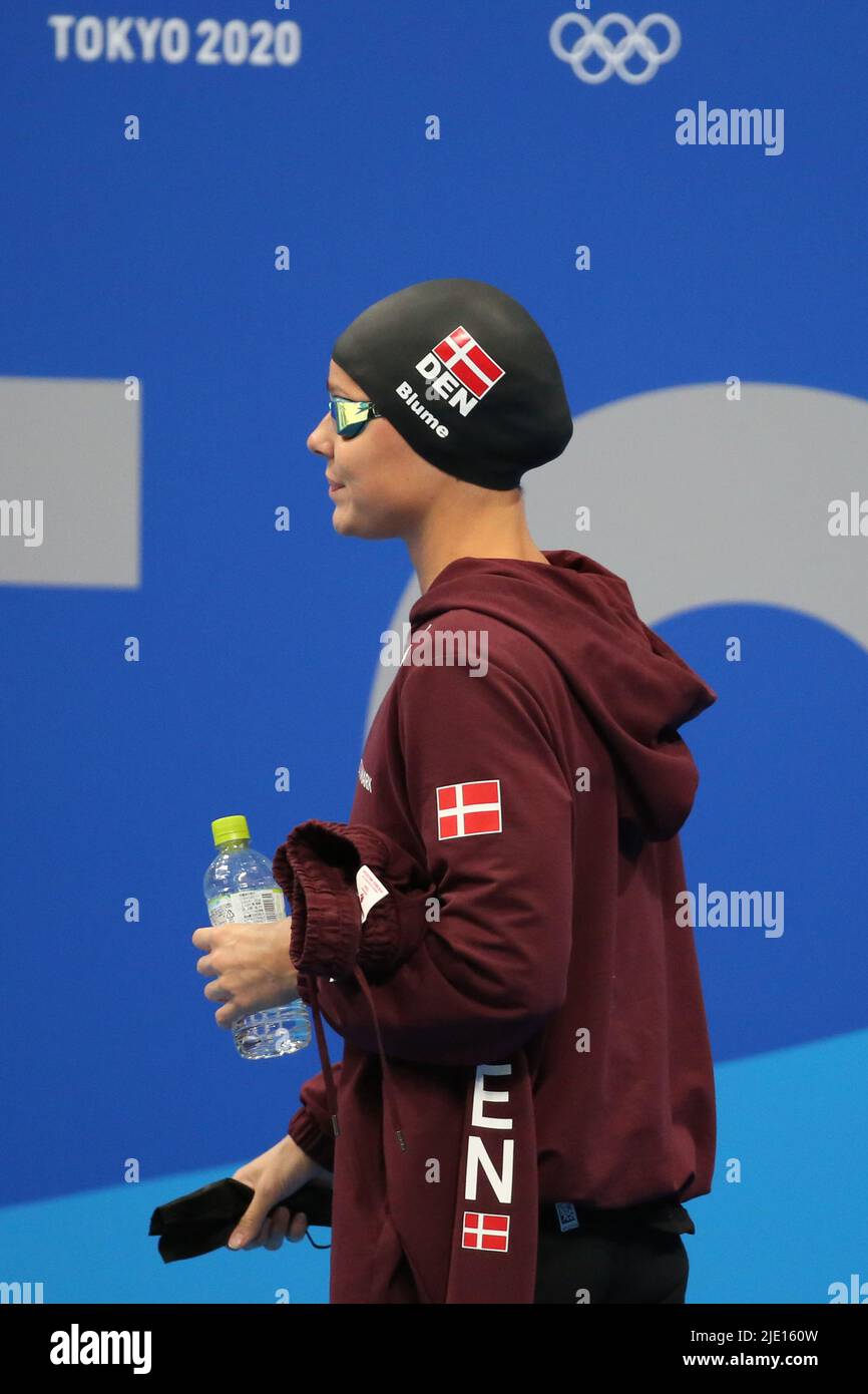 31.. JULI 2021 - TOKIO, JAPAN: Pernille Blume aus Dänemark ist während des Freistil-Halbfinales der Schwimmerinnen 50m beim Olympischen Gam in Tokio 2020 in Aktion Stockfoto