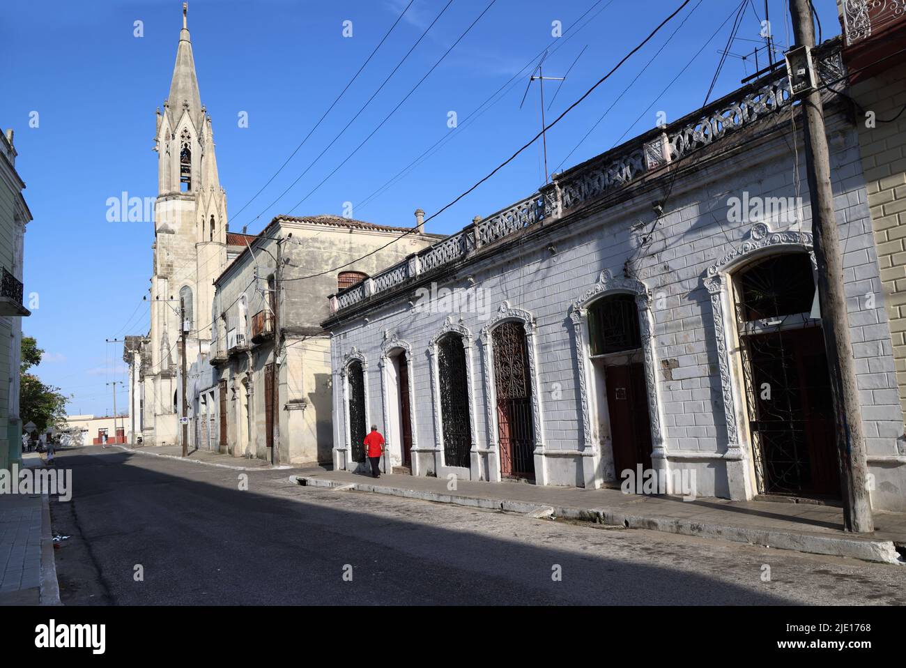 Eine Straße in der Stadt Santiago De Cuba, Kuba Stockfoto
