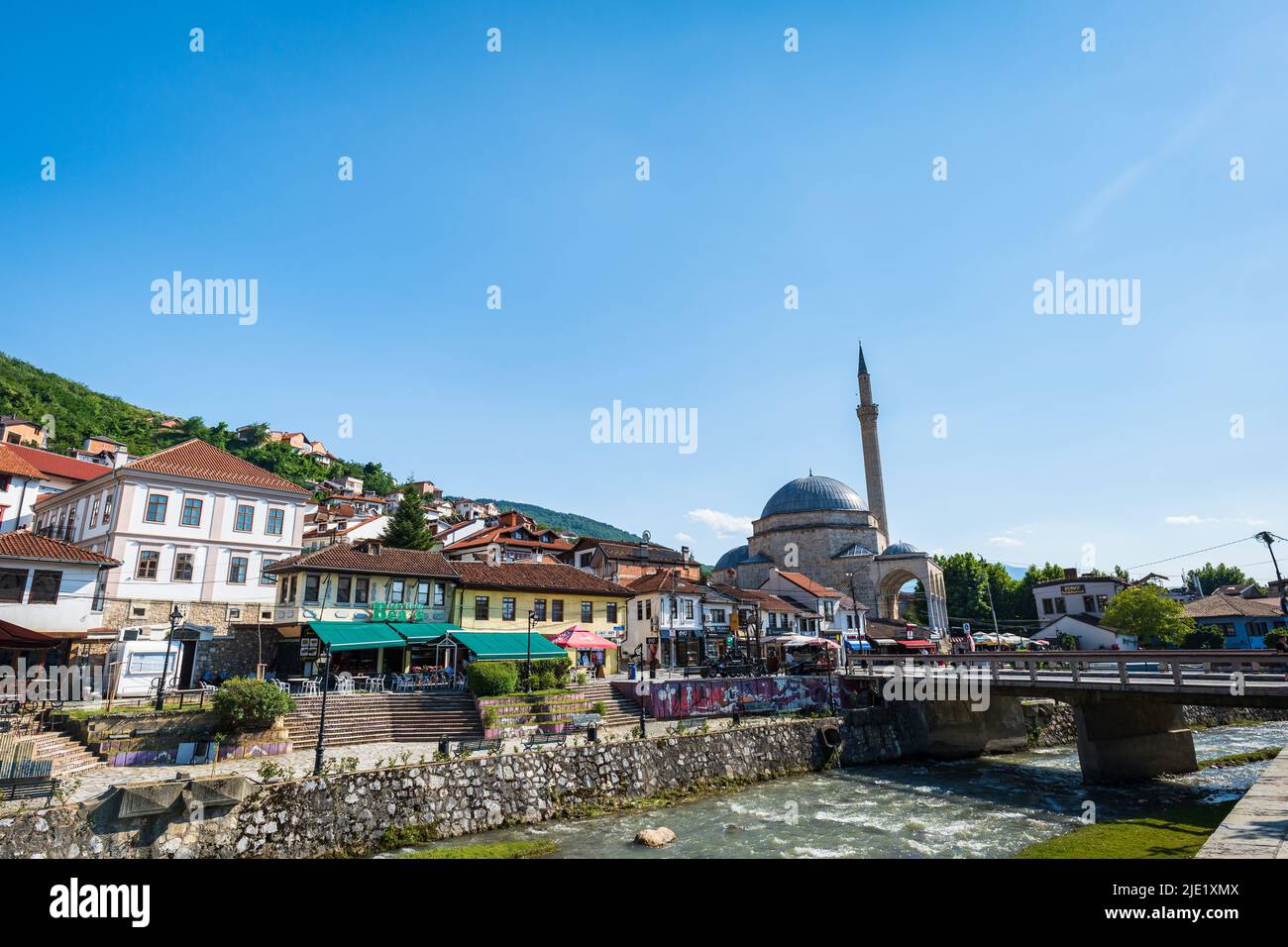 Prizren, Kosovo Juni 2022 Blick auf das Stadtzentrum von Prizren mit