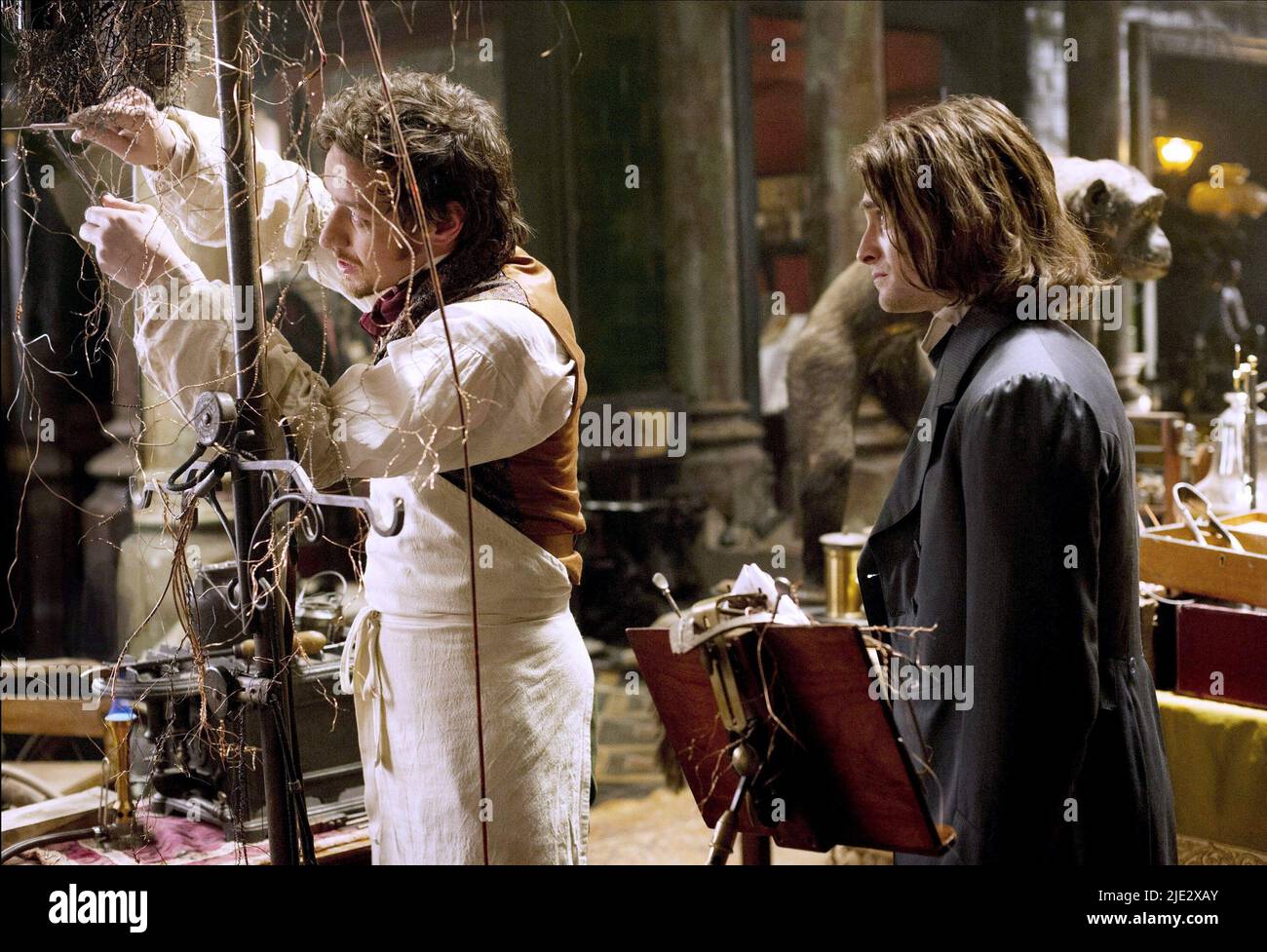 JAMES MCAVOY, DANIEL RADCLIFFE, Victor Frankenstein, 2015 Stockfoto