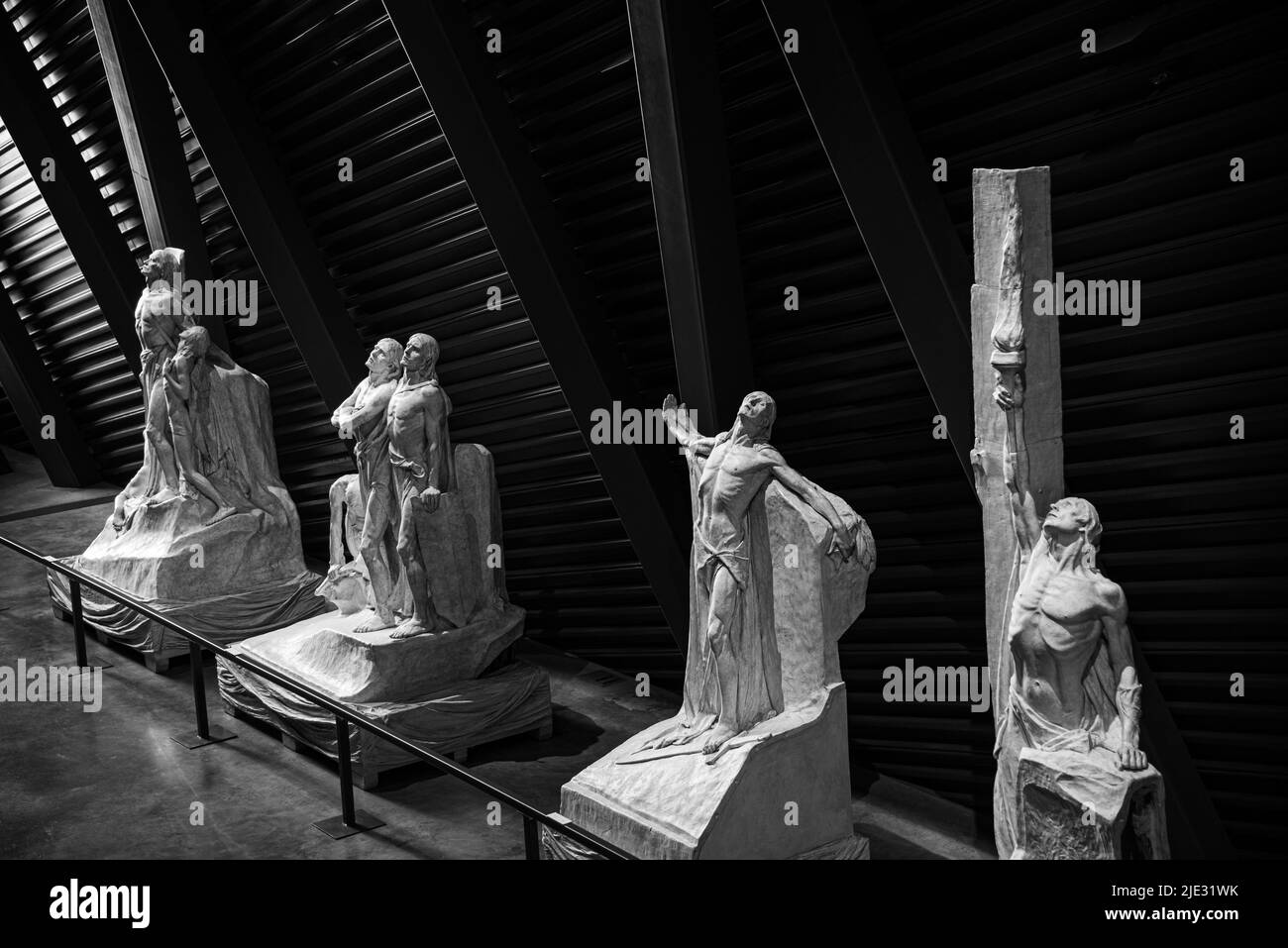 Ottawa, Kanada - 18 2022. April: Die Statuen werden im Canadian war Museum in Ottawa ausgestellt Stockfoto