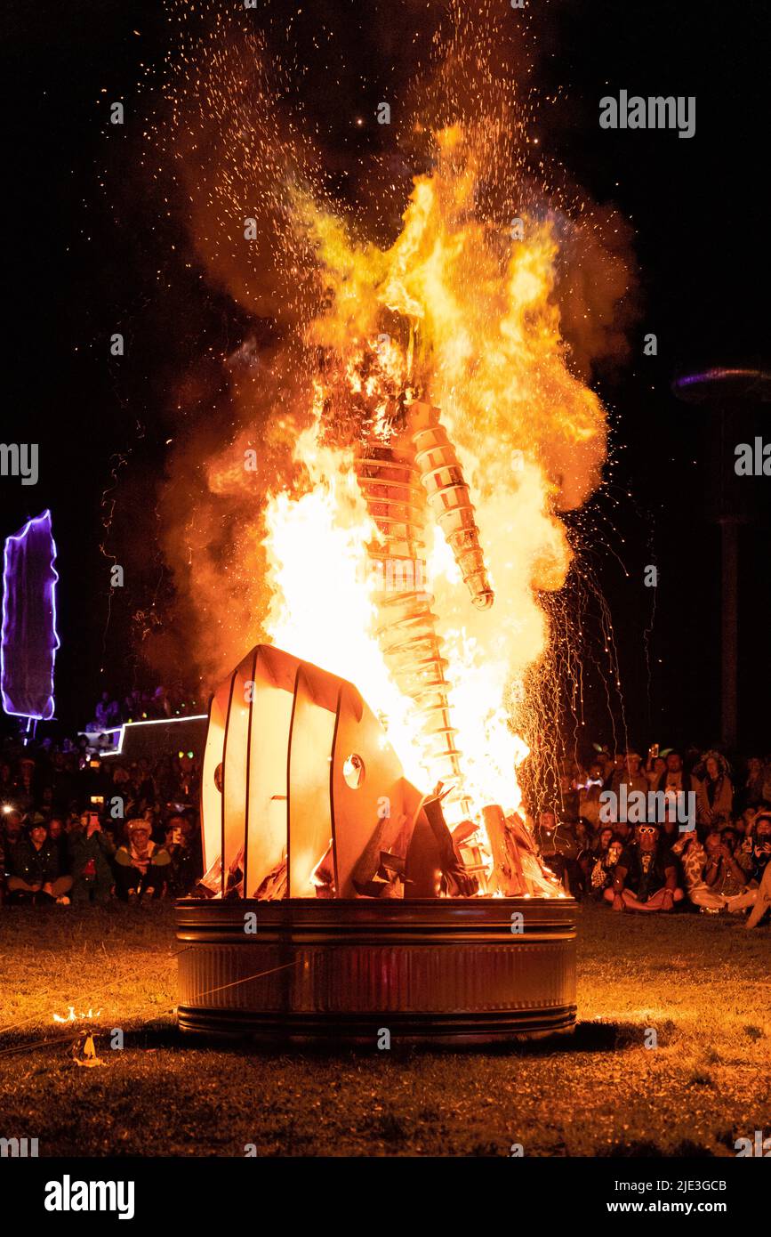 Ein Bildnis, das am Ende eines Festivals brennt Stockfoto