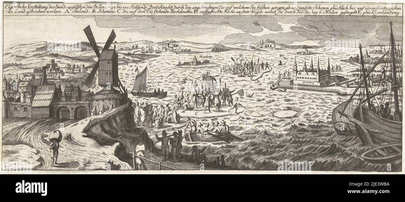 Wundersame Rettung von 100 holländischen Seeleuten, die auf dem Eis des Sunds gefischt hatten, 16. Januar 1697 durch Improvisation eines Segels konnten sie auf der Eisscholle, auf der sie sich im Vordergrund befanden, in einem Dorf mit einer Mühle ans Ufer schweben, Rechts Schloss Kronborg mit Legende A-E, Rettung von 100 holländischen Seeleuten aus dem Eis im Sound, 1697 echte Vorstellung des Sunds woselbsten den 6/16 Jan: 1697 bis 100 Hollnd Bootsknecht durch den angebrochenen Eis auf welchem Sie fischen gegangen ab-und jenseit Schonen gl, Druckerei: Anonym, Deutschland, 1697, Papier, Ätzung, H 166 mm × B 379 mm Stockfoto
