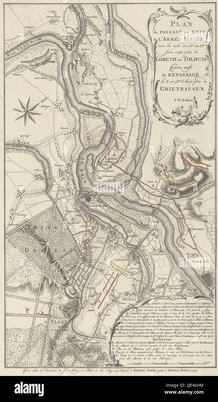 Karte des Übergangs der alliierten Armee bei Lobith, 1758, Jacob van der Schley, 1765, Karte des Rheinlaufs zwischen Emmerich und Pandersenzeigt, wo die alliierte Armee in der Nacht vom 1. Auf den 2. Juni 1758 den Fluss bei Lobith oder Tolhuis überquerte, Und kehrte in der Nacht vom 8. Auf den 9. August nach Griethausen zurück. Unten rechts eine Kartusche mit der Legende A-R auf Französisch. Unter dem Titel der Name: F.W. de Bawr., Druckerei: Jacob van der Schley, (erwähnt auf Objekt), Verleger: Pierre Gosse jr., (erwähnt auf Objekt), Verleger: Daniel Pinet, (erwähnt auf Objekt), Druckerei: Northern Stockfoto