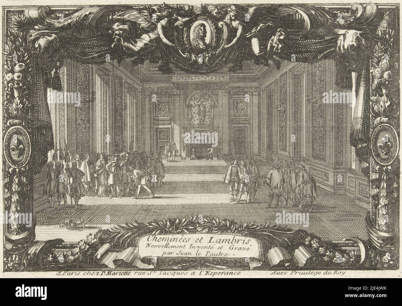 Titelblatt: Cheminées et Lambris, Jean Lepautre, nach 1665 - vor 1716, großer Raum mit monumentaler Unterbüste in der Mitte gegen die Wand, links an einem Fenster, wo Ludwig XIV. Seine Höflinge empfängt., Druckerei: Jean Lepautre, (auf Objekt erwähnt), Jean Lepautre, (auf Objekt erwähnt), Verleger: Pierre Mariette (II), (auf Objekt erwähnt), Druckerei: Frankreich, (möglicherweise), Frankreich, (Möglicherweise), Verlag: Paris, nach 1665 - vor 1716, Papier, Radierung, H 145 mm × B 214 mm Stockfoto