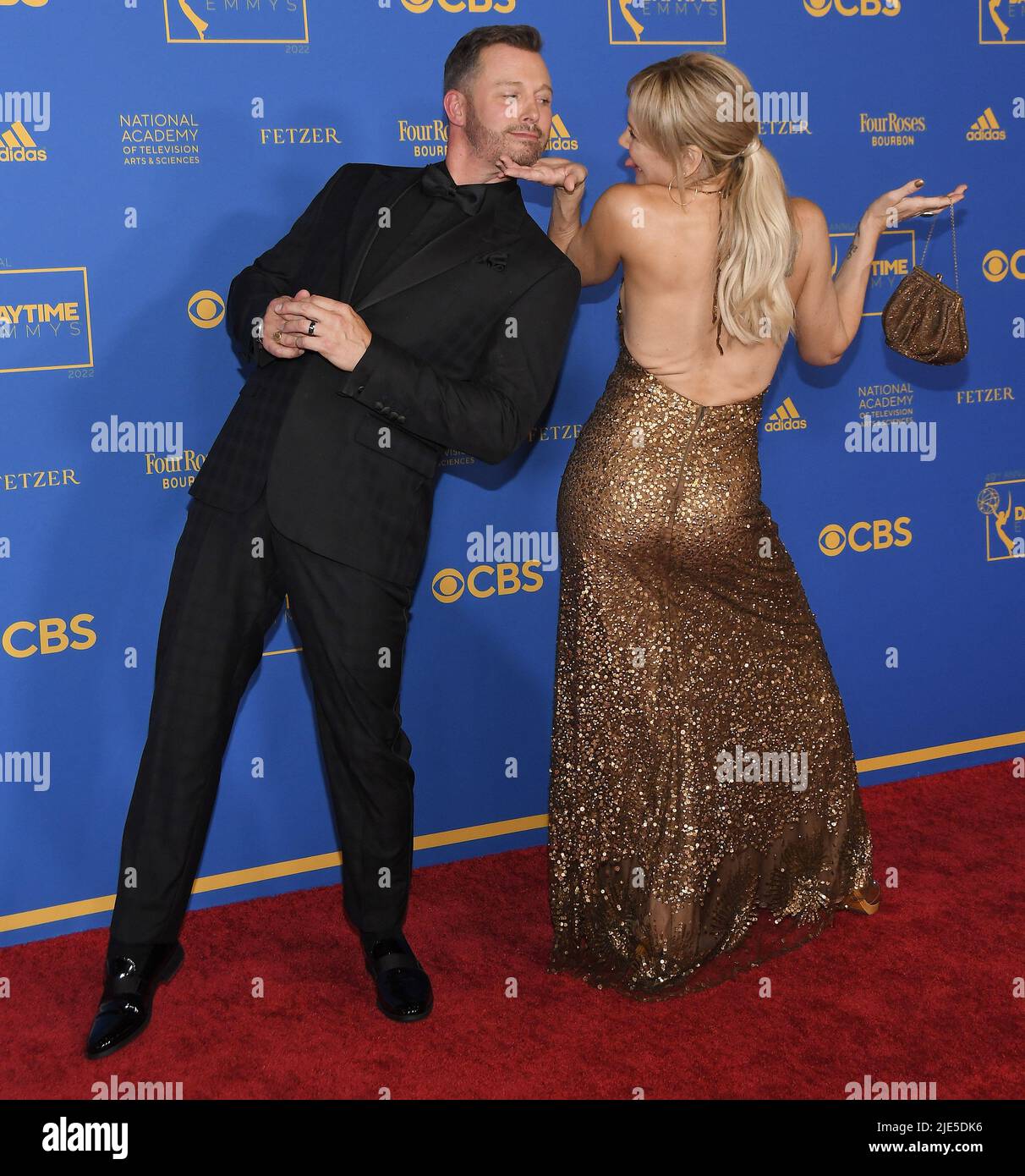 Los Angeles, USA. 24.. Juni 2022. (L-R) Eric Martsolf und Stacy Haiduk bei den Annual Daytime Emmy Awards 49., die am Freitag, dem 24. Juni 2022, im Pasadena Convention Center in Pasadena, CA, abgehalten wurden. (Foto: Sthanlee B. Mirador/Sipa USA) Quelle: SIPA USA/Alamy Live News Stockfoto