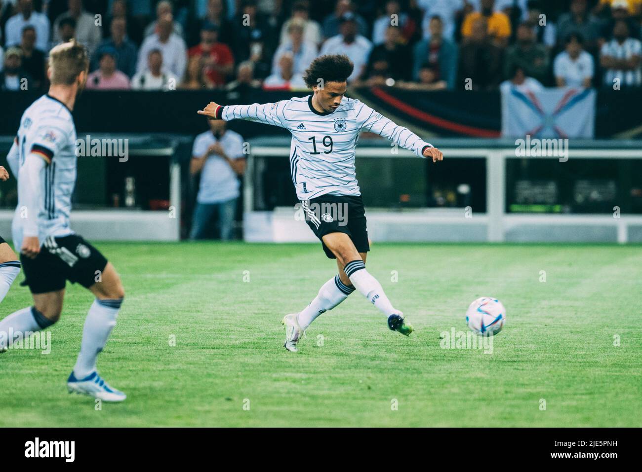Mönchengladbach, Borussia-Park, 14.06.22: Leroy Sane (Deutschland) am Ball beim Länderspiel zwischen Deutschland vs. Italien. Foto: pressefoto Mika Volkm Stockfoto