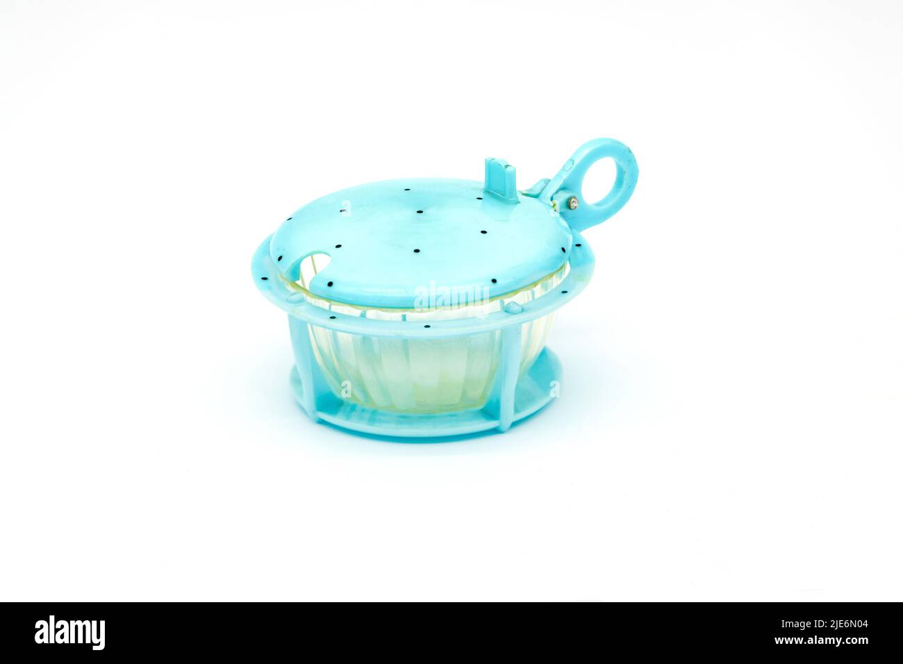 Blaue fleckige vintage Kunststoff geriffelte lidded Schüssel für Marmelade Zucker oder Senf Stockfoto