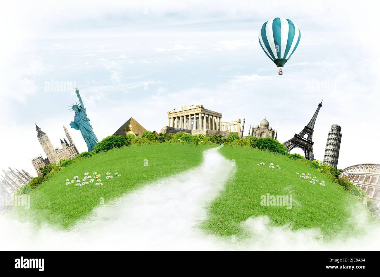 Um die Welt reisen: Sehenswürdigkeiten mit Grünland und blauer Himmel mit Wolken im Hintergrund Stockfoto