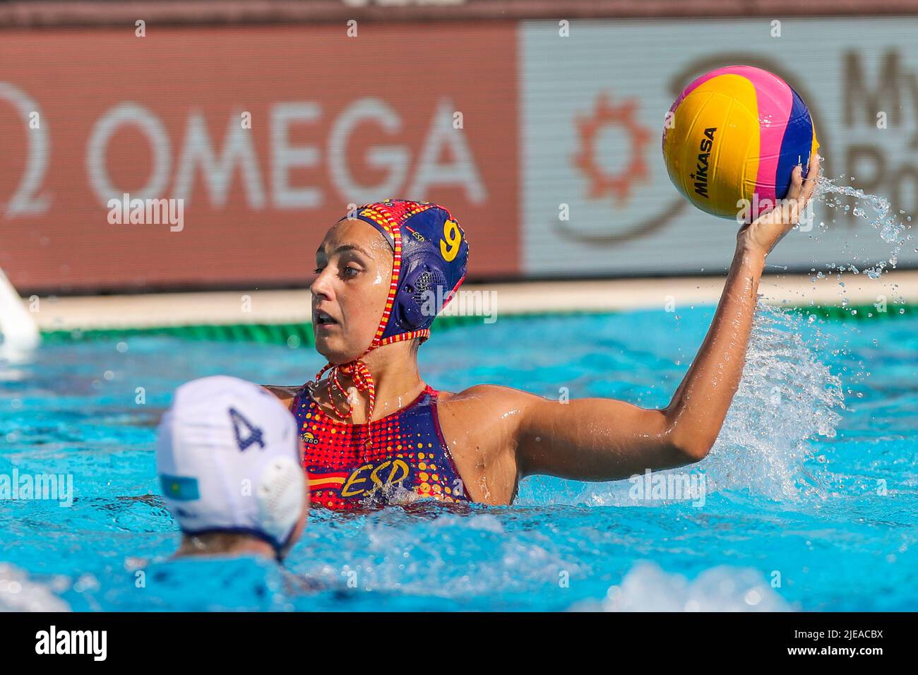 BUDAPEST, UNGARN - 26. JUNI: Judith Forca Ariza von Spanien während der Finalspiele der FINA World Championships Budapest 2022 1/8 in Kasachstan gegen Spanien am 26. Juni 2022 in Budapest, Ungarn (Foto: Albert ten Hove/Orange Picts) Stockfoto