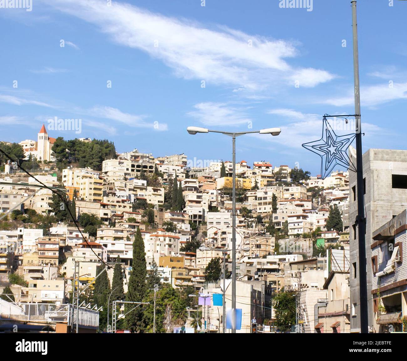 Panoramaweg Nazareth (Israel) berühmt als die Ursprungsstadt Jesu, der, obwohl er in Bethlehem geboren wurde, in seiner Kindheit dort lebte Stockfoto