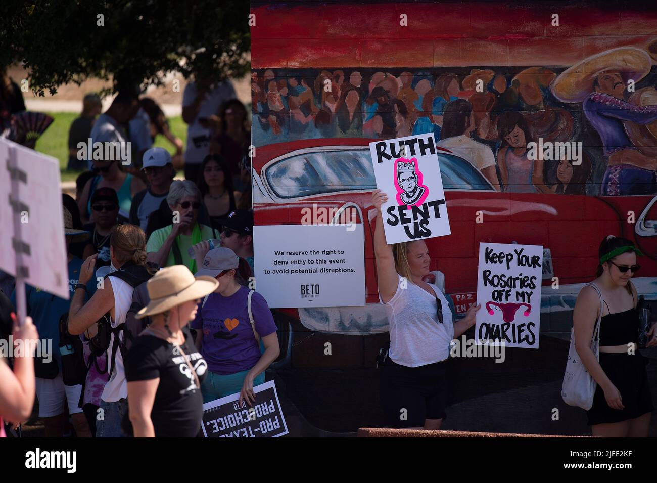 26. Juni 2022: Teilnehmer der Beto O'Rourke Rallye für Reproduktionsfreiheit als direkte Reaktion auf die Entscheidung des Obersten CourtÕs, Roe gegen Wade im Panamerikanischen Nachbarschaftspark zu stürzen. Austin, Texas. Mario Cantu/CSM Stockfoto