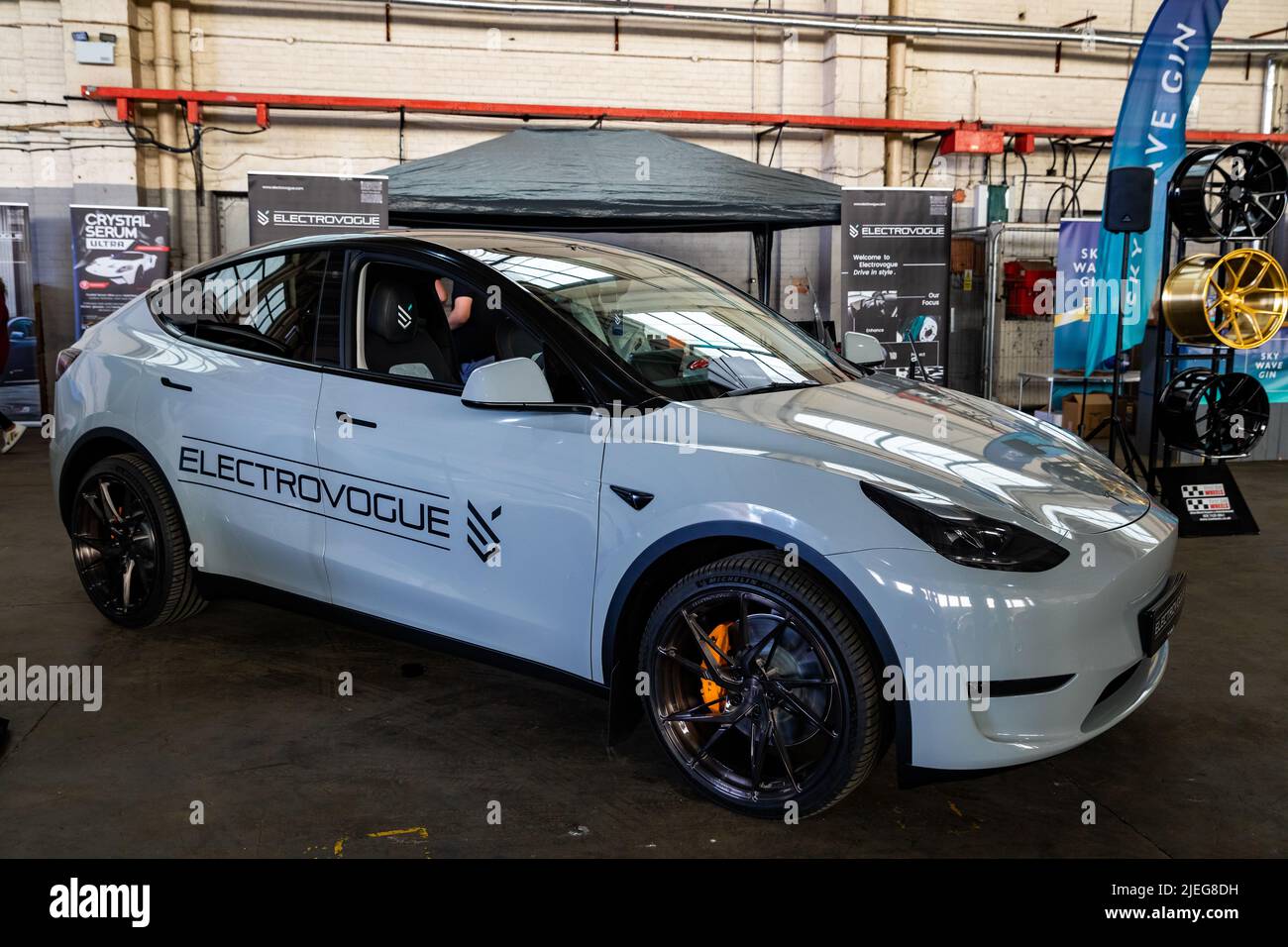 Tesla Besitzer Fun Day am Bicester Aerodrome, Bicester Stockfoto