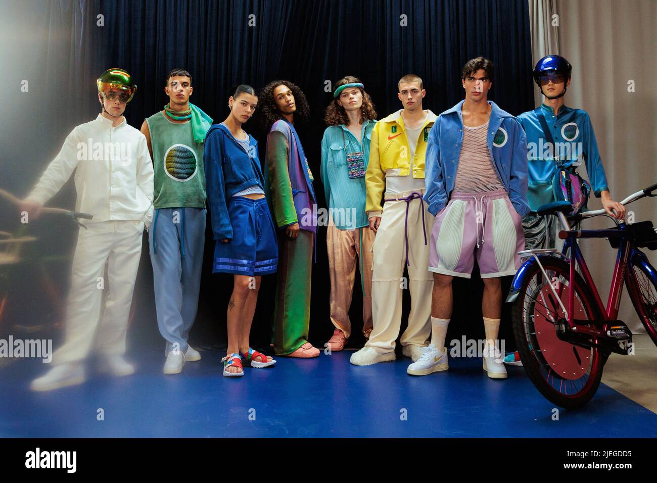 Private Happening von Stephane Ashpool, Rue Cave, Paris, Frankreich am 25. Juni 2022. Musik, Show für die Capsule Kollektion, während der Paris Menswear Fashion Week. Foto von Lea Rener/ABACAPRESS.COM Stockfoto