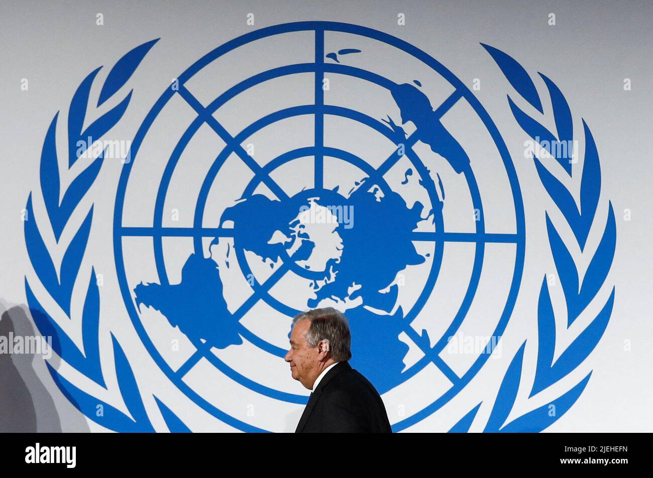 UN-Generalsekretär Antonio Guterres nimmt an der Eröffnung der UN-Ozeankonferenz 2022 in Lissabon, Portugal, am 27. Juni 2022 Teil. REUTERS/Pedro Nunes Stockfoto