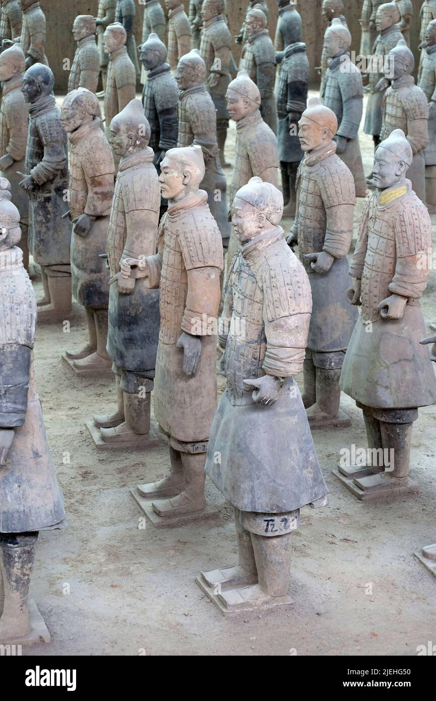 Asien, China, Figuren, Soldaten, Armee, Steinfiguren, Tonfiguren, Grab, Gräber, Kriegshelden, Mausoleum, Terrakottasoldaten, Terrakottaarmee, Grabanla Stockfoto