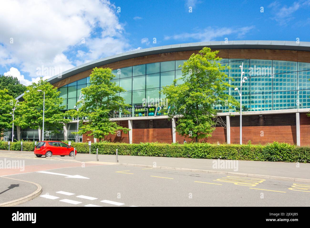 Corby International Pool, Parkland Gateway, George Street, Corby, Northamptonshire, England, Vereinigtes Königreich Stockfoto