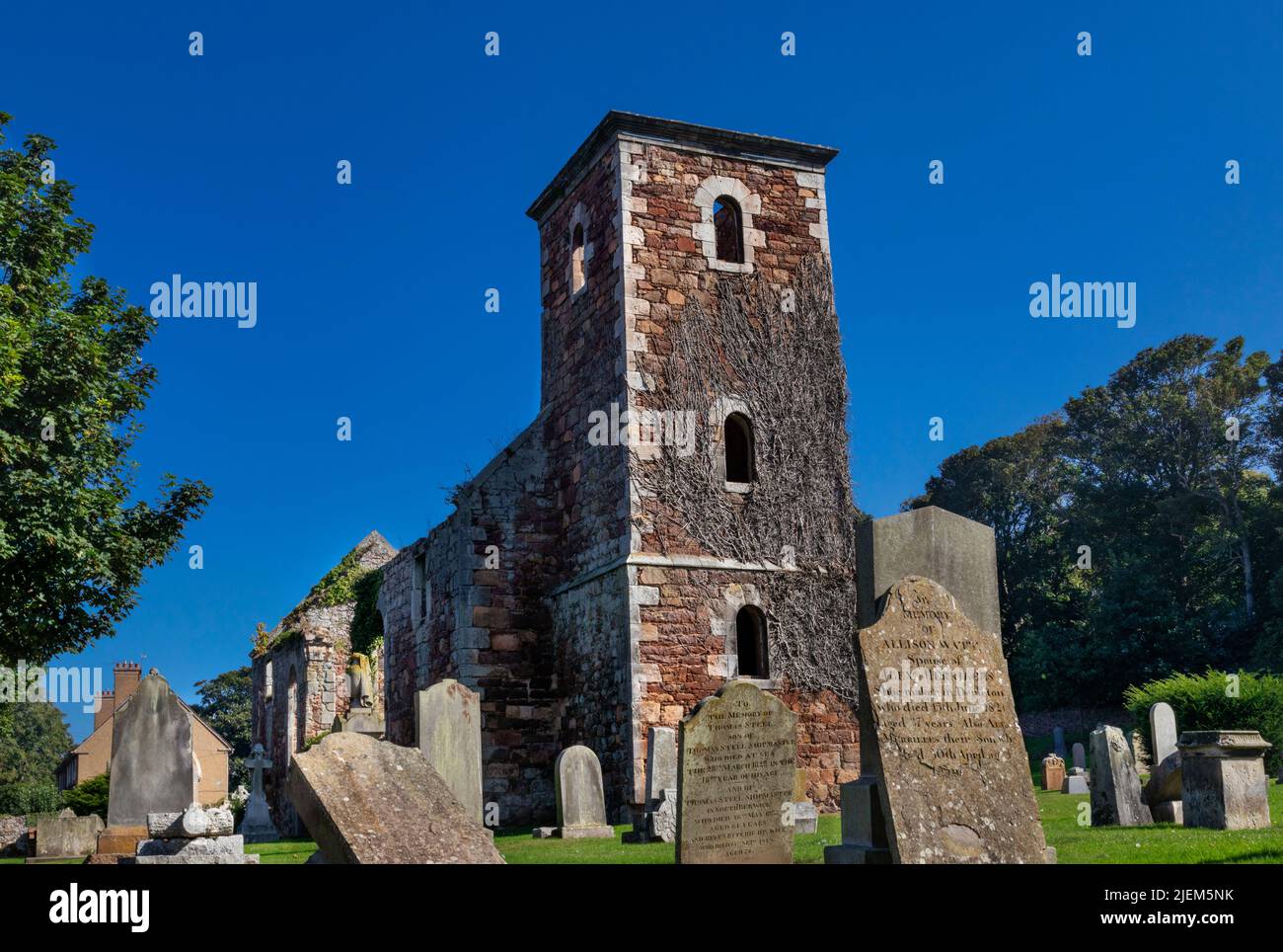 St Andrew’s Kirk, das zweite St Andrew’s Kirk liegt hinter der North Berwick High Street und neben dem Lodge Grounds in North Berwick. Stockfoto