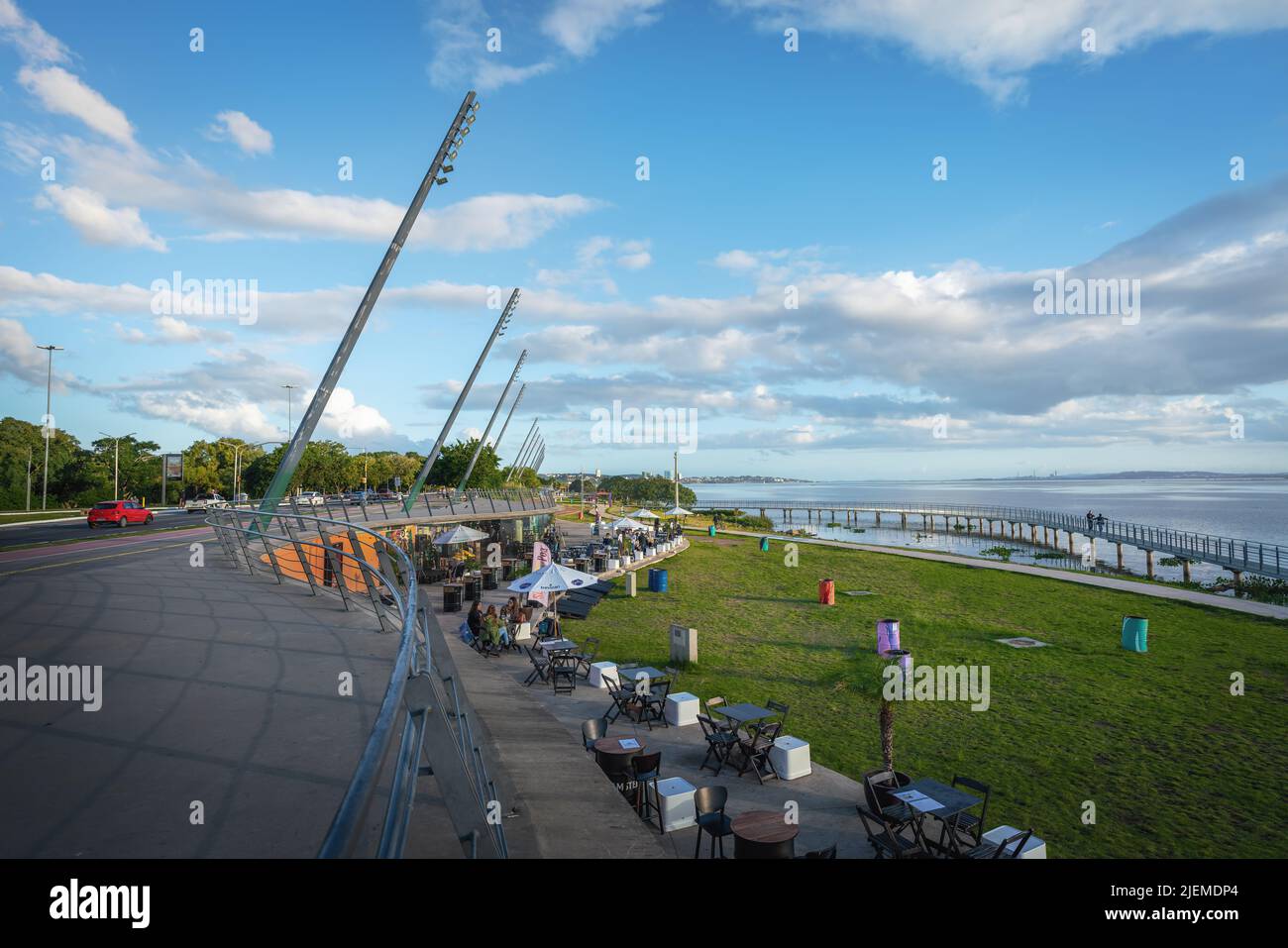 Moacyr Scliar Park - New Guaiba Revitalised Waterfront (Orla do Guaiba) - Porto Alére, Rio Grande do Sul, Brasilien Stockfoto