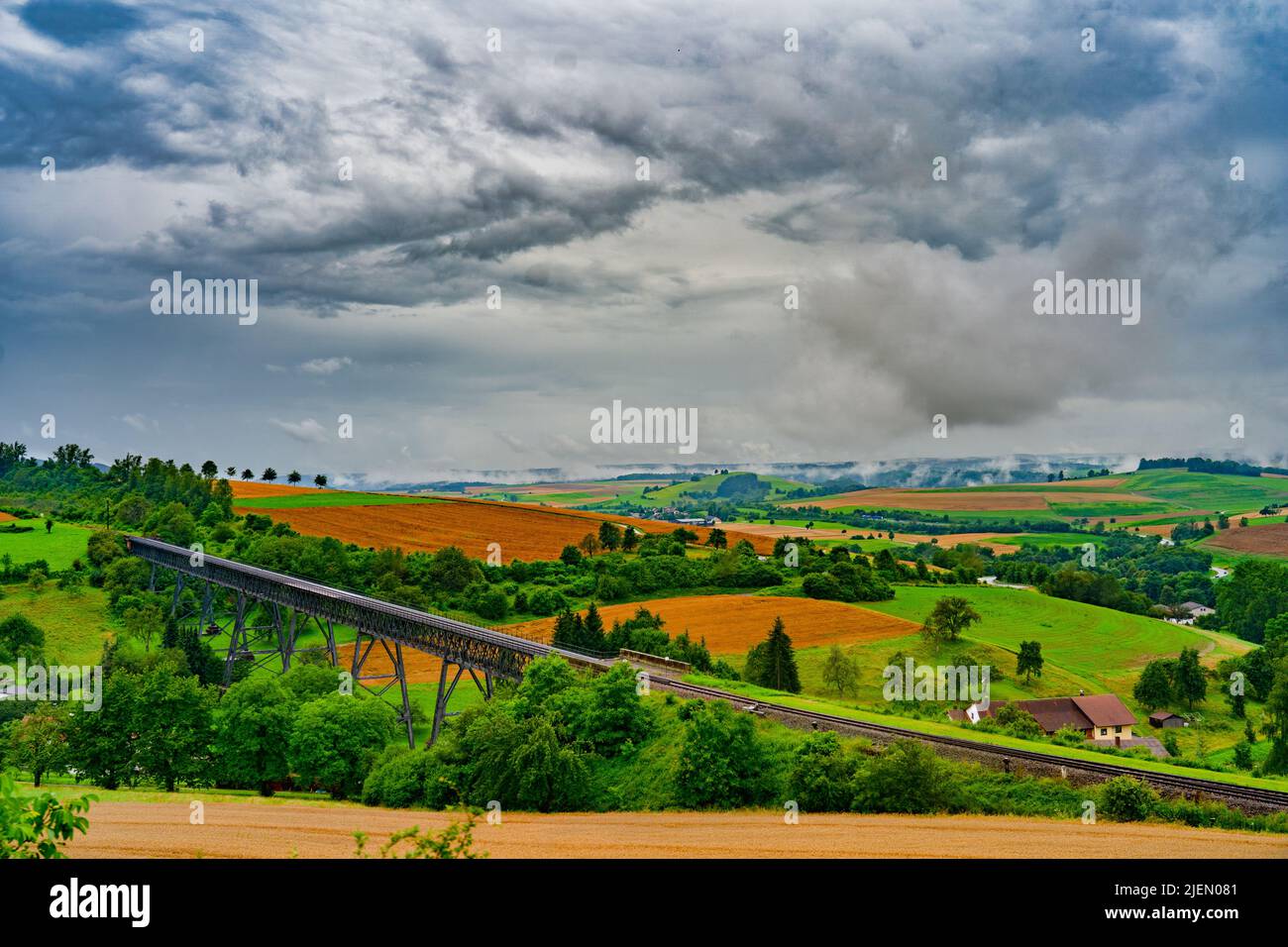 Ein Blick auf Felder in Süddeutschland Stockfoto