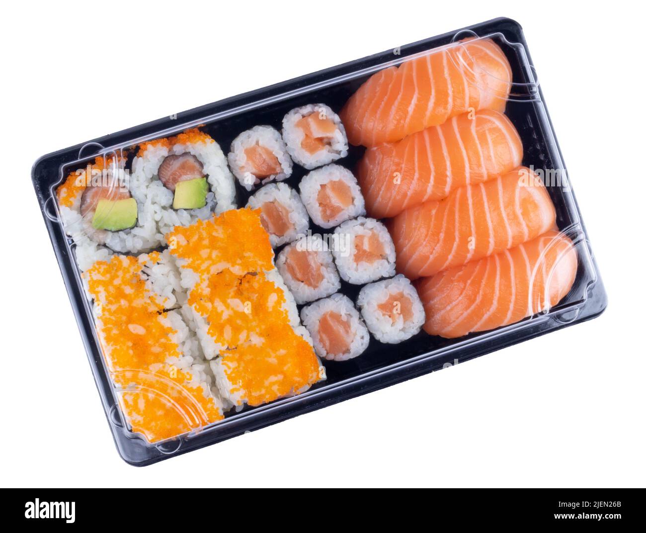 Sushi-Lieferkarton isoliert auf Weiß. Japanisches Menü in schwarzer transparenter Box. Draufsicht Stockfoto