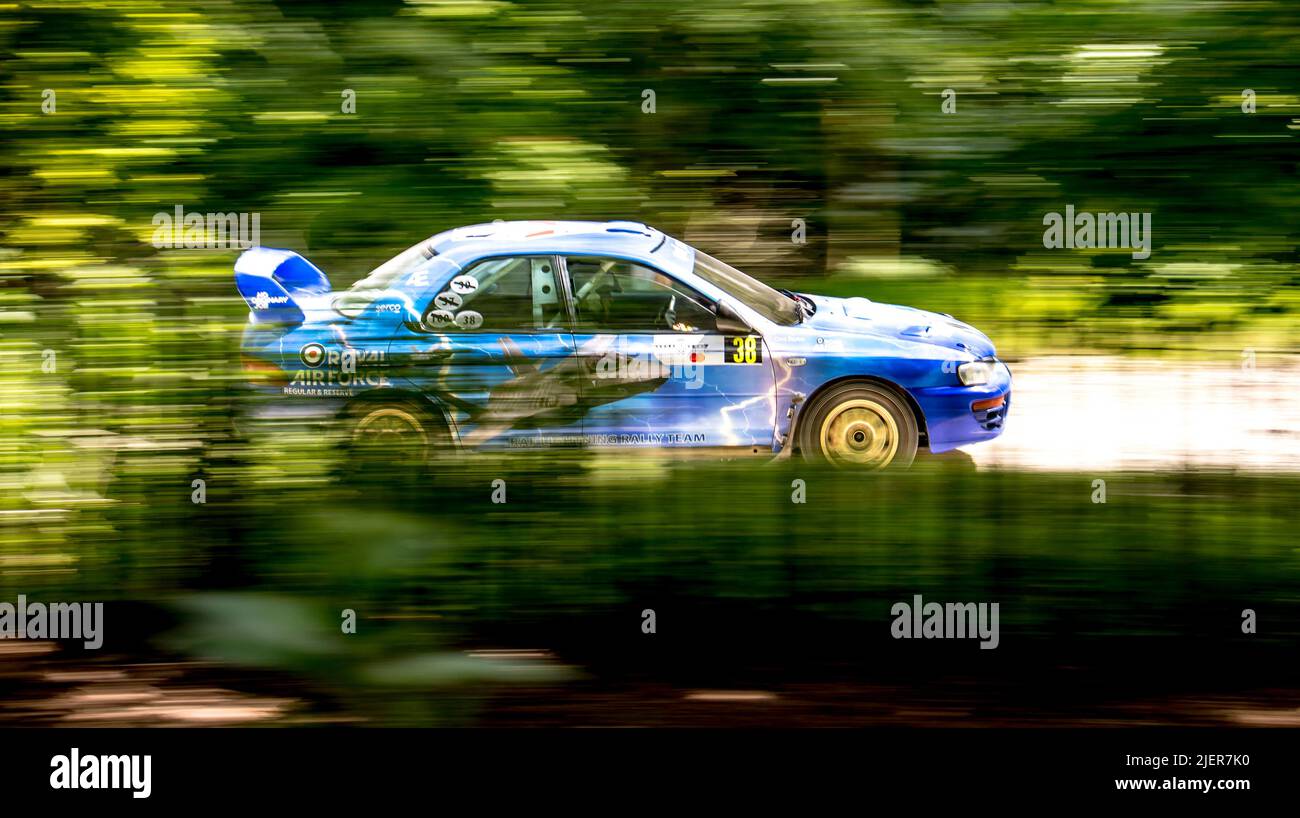 Goodwood, Großbritannien. 26.. Juni 2022. 1996 Subaru Impreza GPN beim Goodwood Festival of Speed auf der Goodwood Circuit, Goodwood, Großbritannien, am Sonntag, 26. Juni 2022, auf der Rallye-Bühne. Foto von Phil Hutchinson. Nur zur redaktionellen Verwendung, Lizenz für kommerzielle Nutzung erforderlich. Keine Verwendung bei Wetten, Spielen oder Veröffentlichungen einzelner Clubs/Vereine/Spieler. Kredit: UK Sports Pics Ltd/Alamy Live Nachrichten Stockfoto