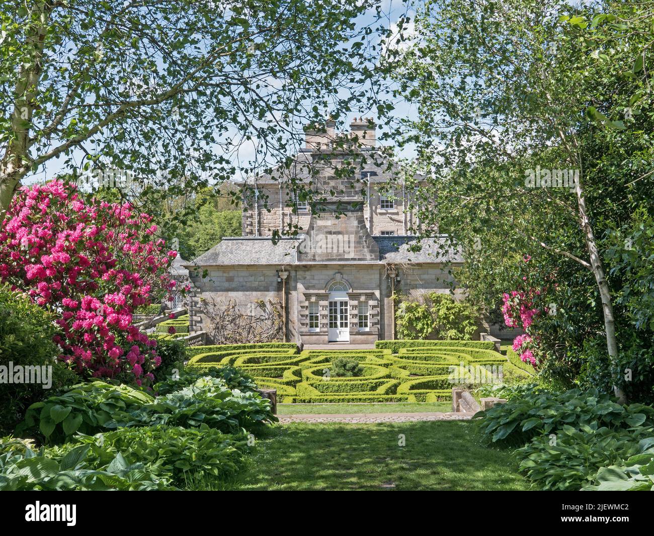 Pollok House, Glasgow mit formellem Garten Stockfoto