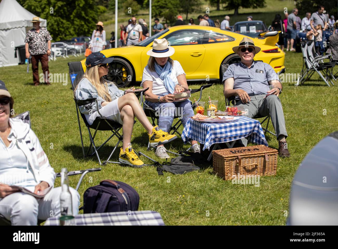 FOTO:JEFF GILBERT 22.. Mai 2022 Henley-on-Thames, Großbritannien Autobegeisterte genießen das warme Wetter beim Supercars & Classics Weekend im Stoner Park, Oxfor Stockfoto