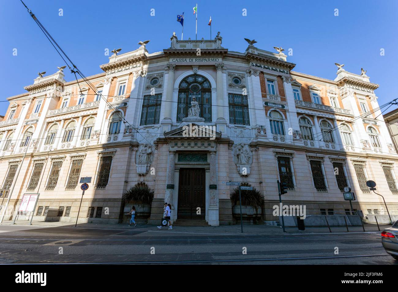 Padua, Italien - 06 10 2022: Cassa di Risparmio del Veneto in Padua an einem Sommertag. Stockfoto