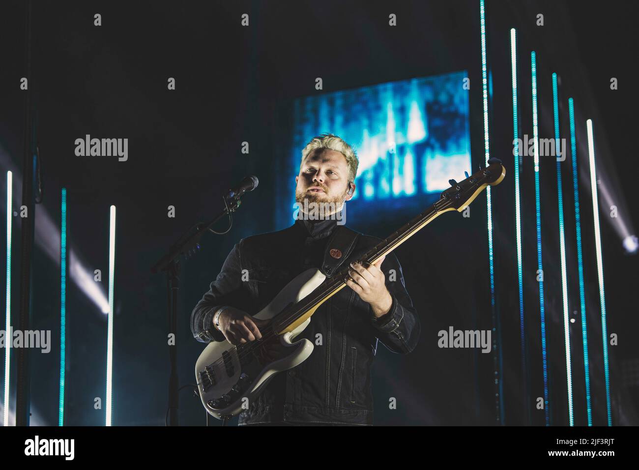 Stockholm, Schweden. 08. September 2017. Joe Newman von der Band Alt-j spielt auf der Bühne des Popaganda Festivals in Stockholm. (Foto von Valeria Magri/SOPA Images/Sipa USA) Quelle: SIPA USA/Alamy Live News Stockfoto