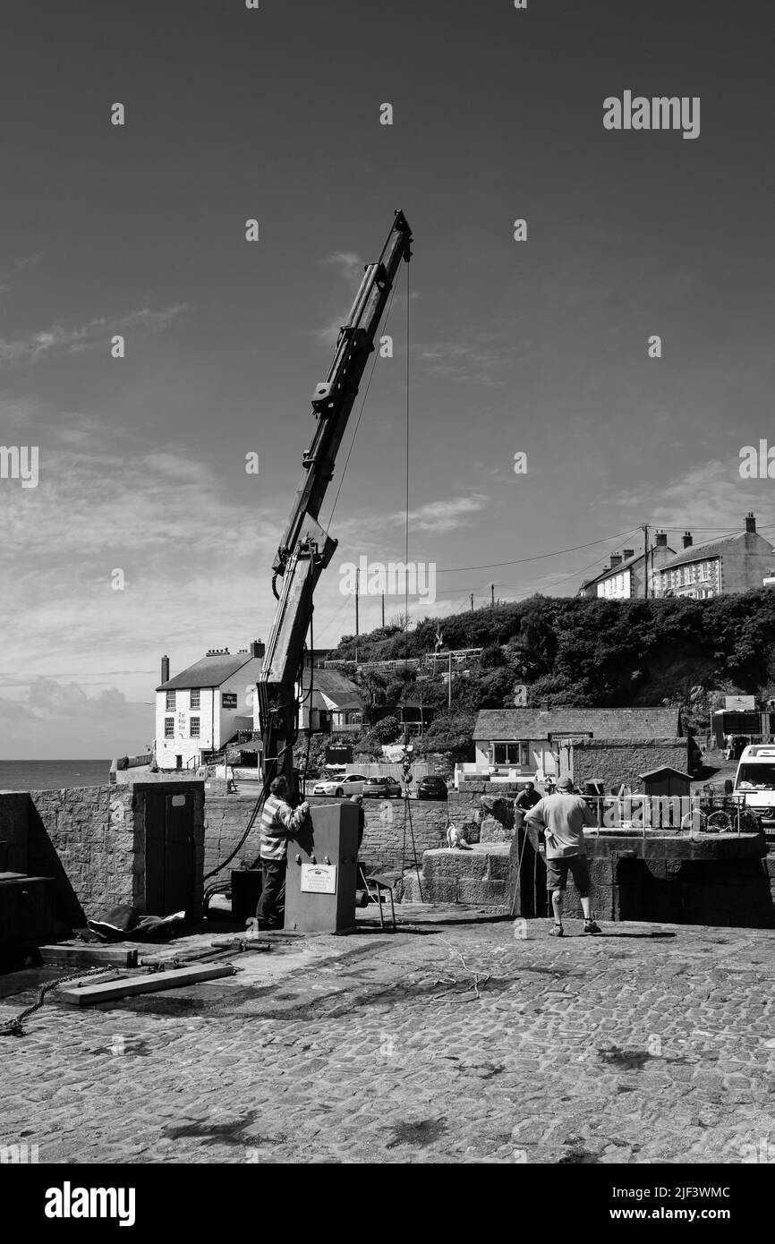 Szenen in und um Porthleven Harbour, Cornwall Stockfoto