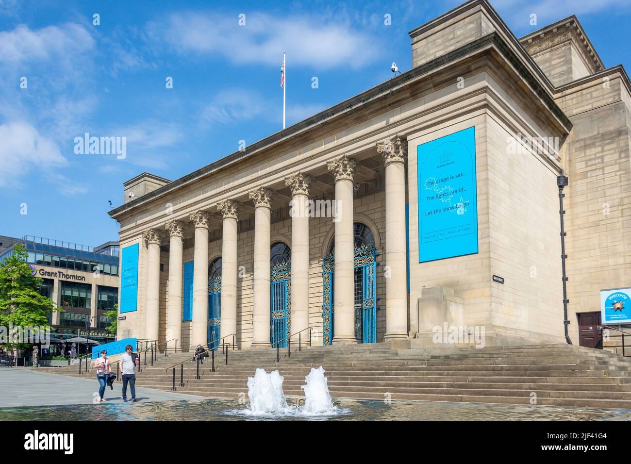 Sheffield City Hall Barker's Pool Sheffield City Centre Sheffield