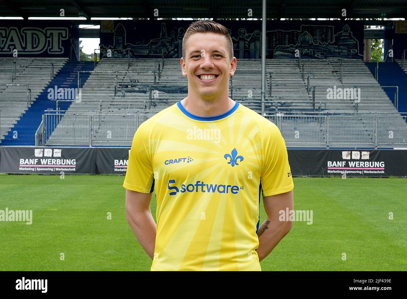 Darmstadt, Deutschland. 29.. Juni 2022. Fußball, 2. Bundesliga, Fotosession für die Saison 2022/23, SV Darmstadt 98, Torwart Alexander Brunst. Kredit: Hasan Bratic/dpa/Alamy Live Nachrichten Stockfoto