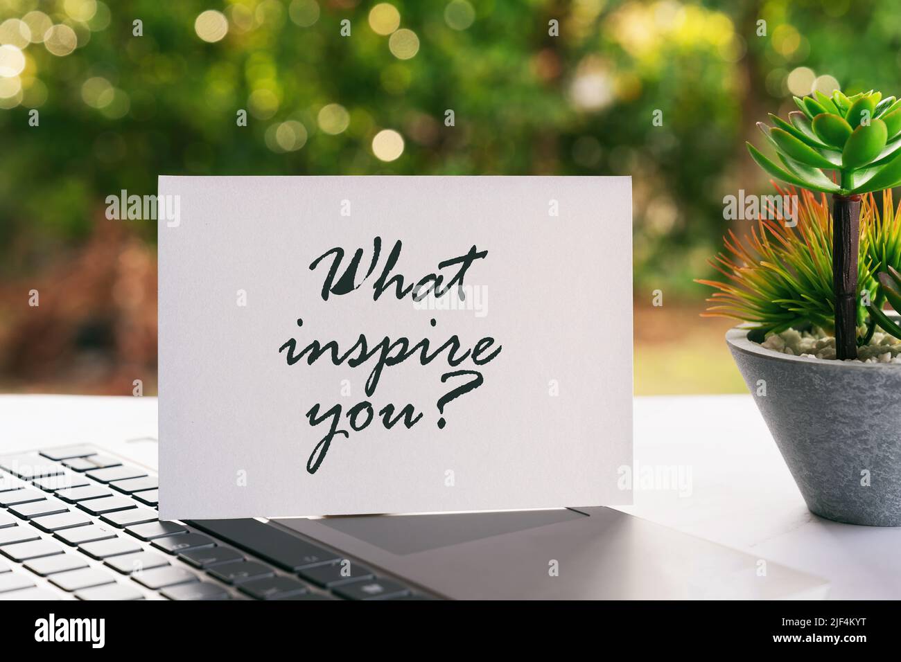 Motivierende und inspirierende Zitate zum Leben: Was inspiriert Sie? Stockfoto