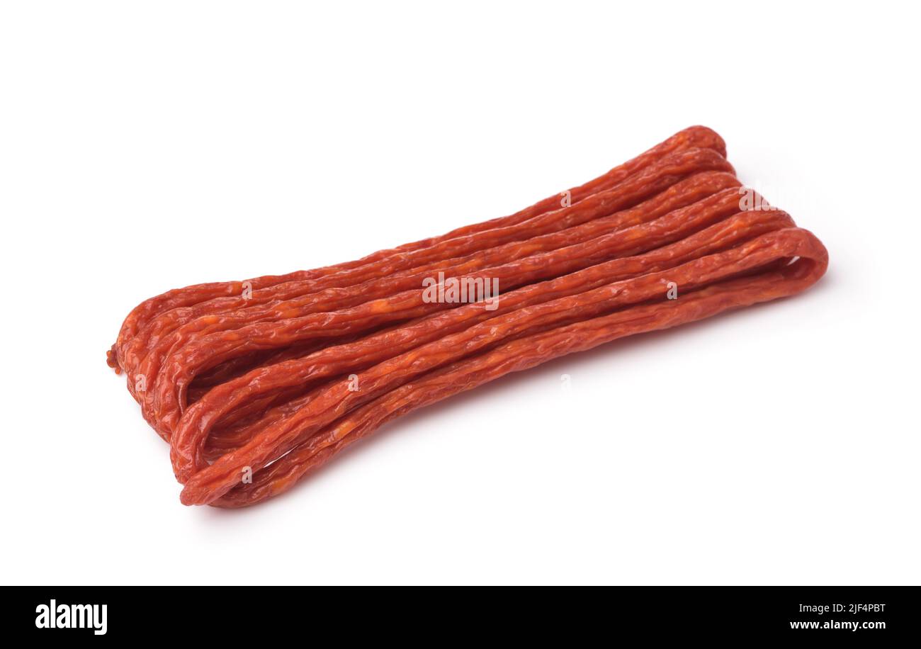Dünne geräucherte Kabanos-Wurst isoliert auf Weiß Stockfoto