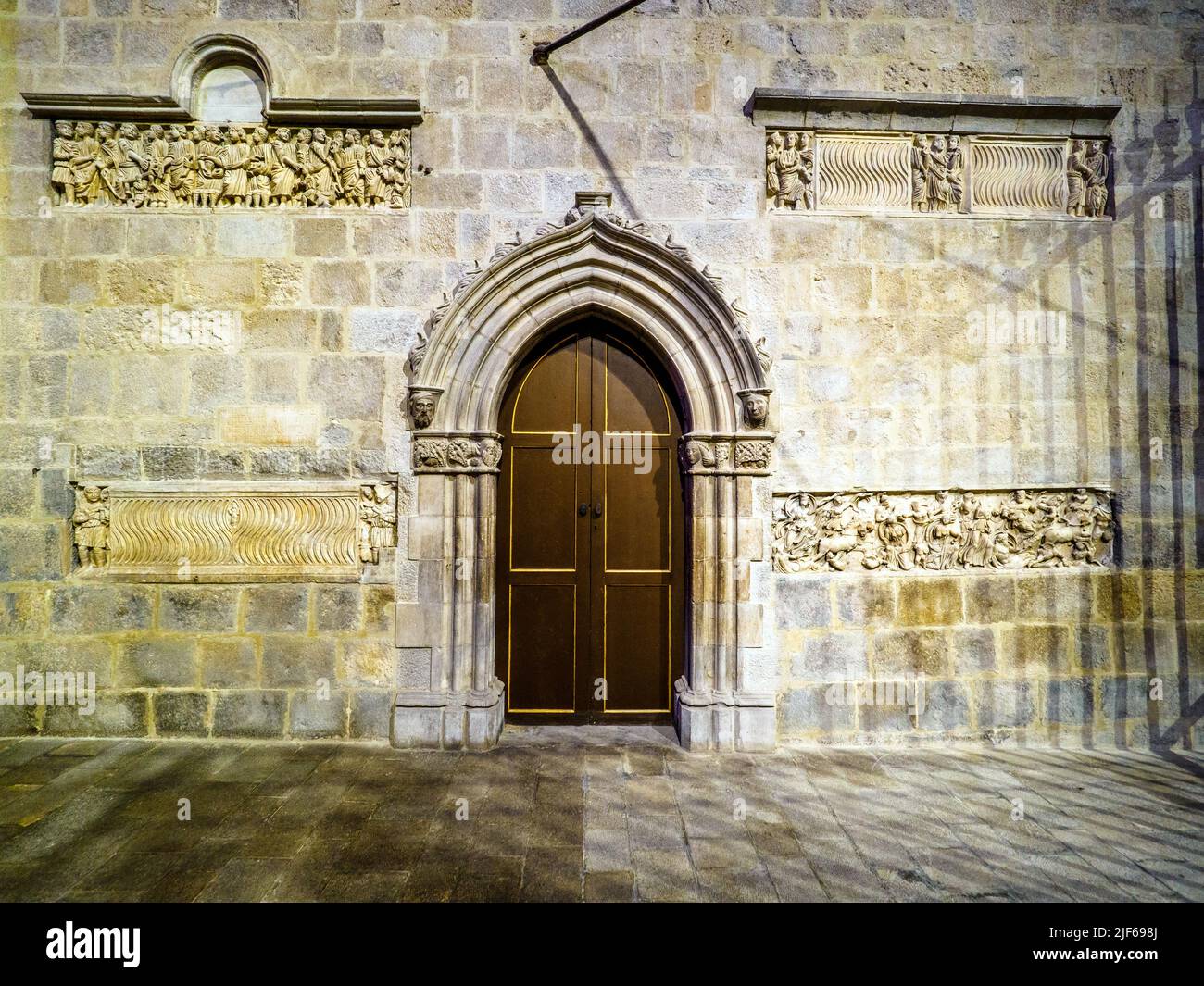 Sarkophag - Basilika St. Felix - Girona, Spanien Stockfoto