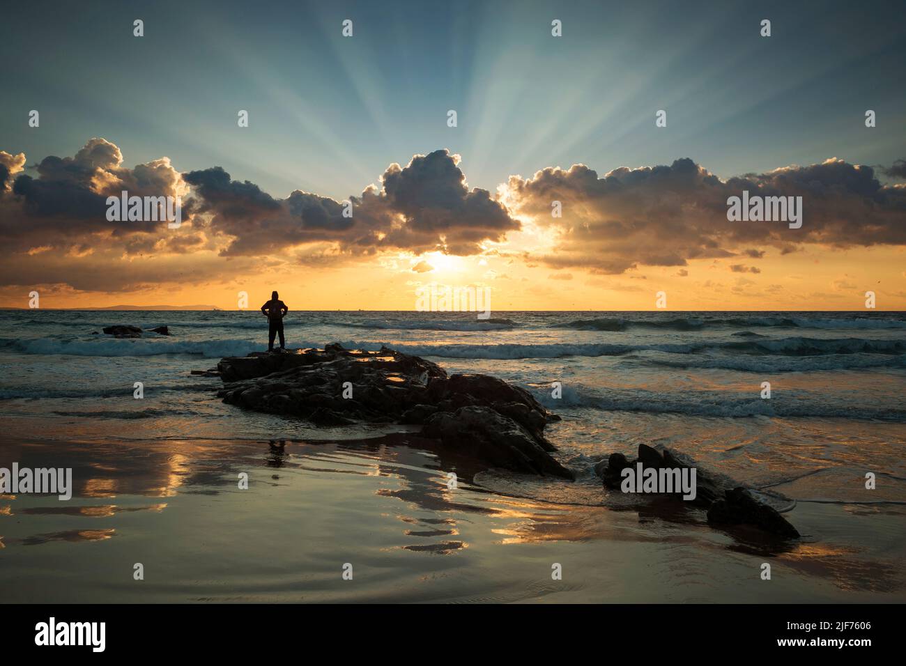 Los lances Strand Sonnenuntergang, Tarifa, Provinz Cadiz, Andalusien, Spanien Stockfoto