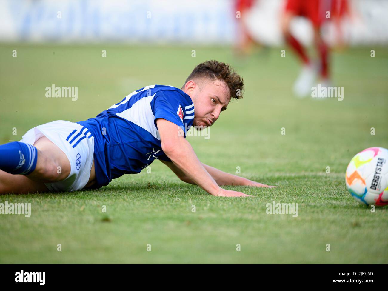 Elias KURT (GE) Action, Fußball-Testspiel VfB Huels - FC Schalke 04 (GE) 0:14, am 29.. Juni 2022 in Marl/Deutschland. #Die DFL-Vorschriften verbieten die Verwendung von Fotos als Bildsequenzen und/oder quasi-Video # Â Stockfoto