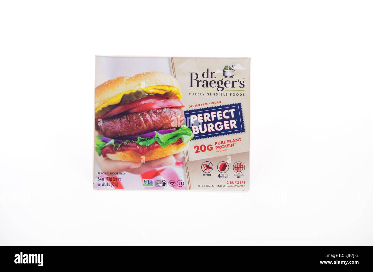 Schachtel mit Dr. Praegers Perfect Burger, hergestellt glutenfrei, vegan, vegetarisch, gentechnikfrei, sojafrei und 20 Gramm Pflanzenprotein pro Portion. Stockfoto