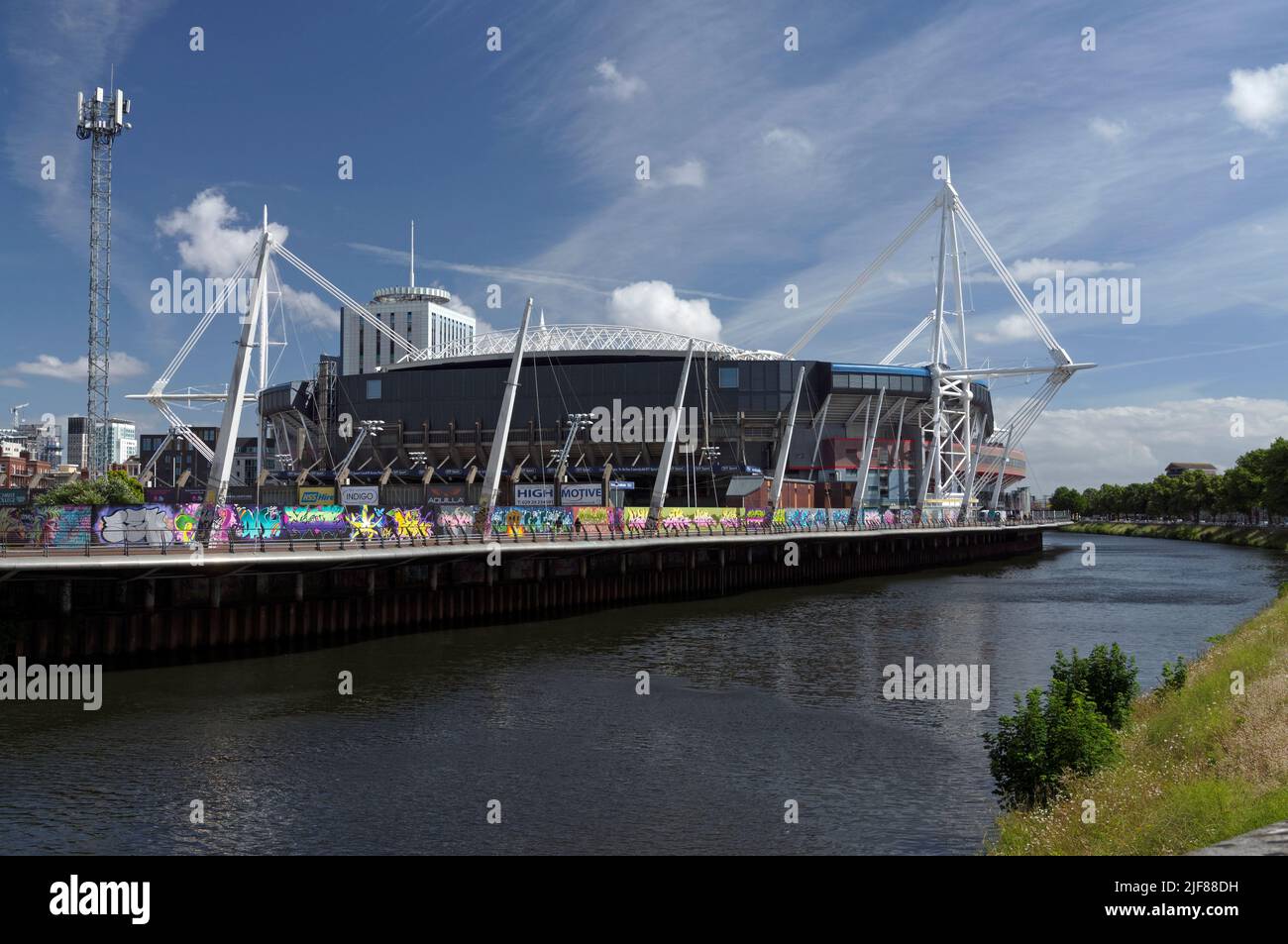 Cardiff National Rugby Stadium, das Fürstentum Stadium, früher das Millennium Stadium. (Auch Cardiff Arms Park). Juni 2022, Sommer. Stockfoto
