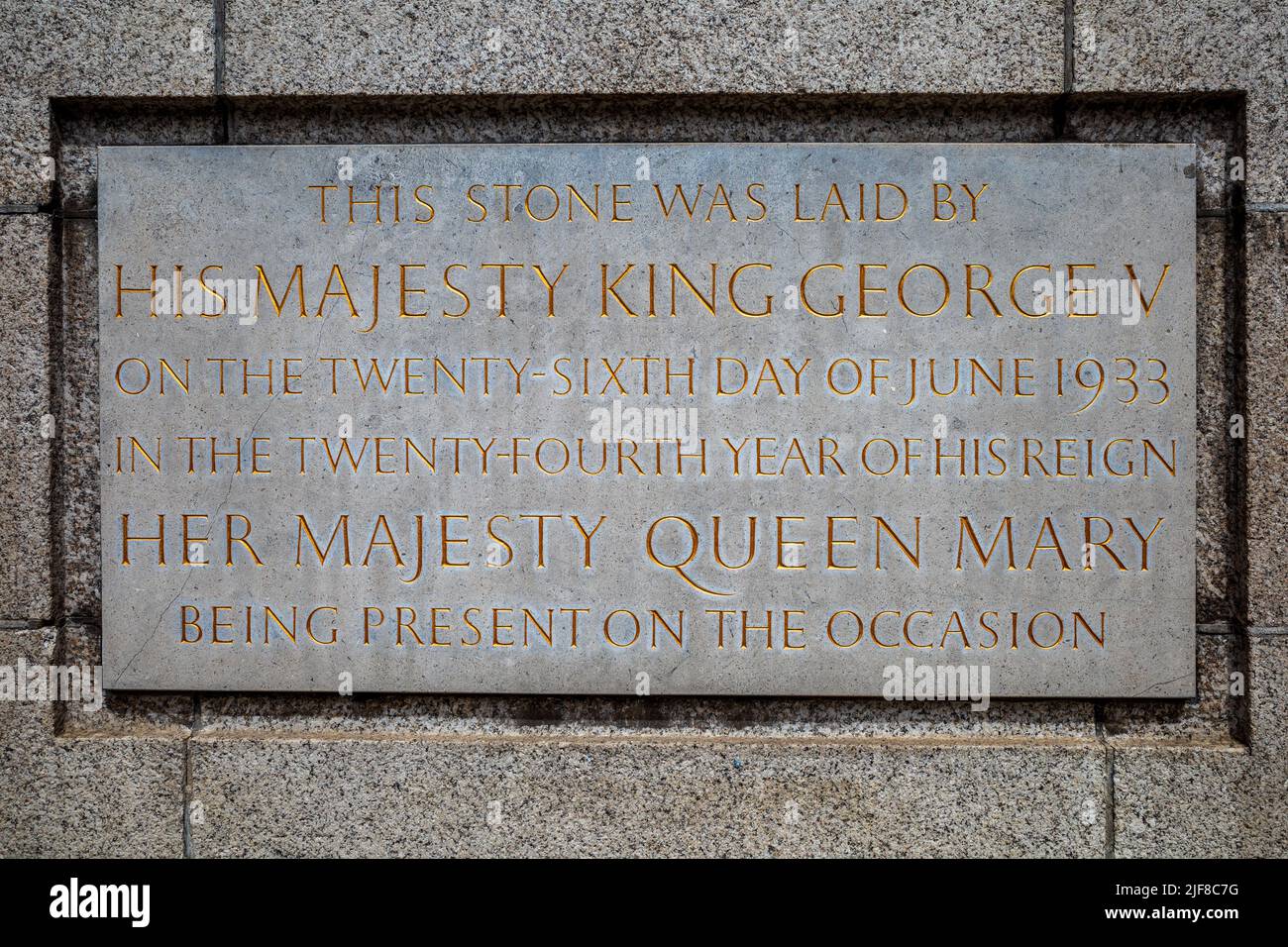 Senate House Foundation Stone University of London - der feierliche Grundstein wurde am 26. Juni 1933 von König George V. gelegt. Stockfoto