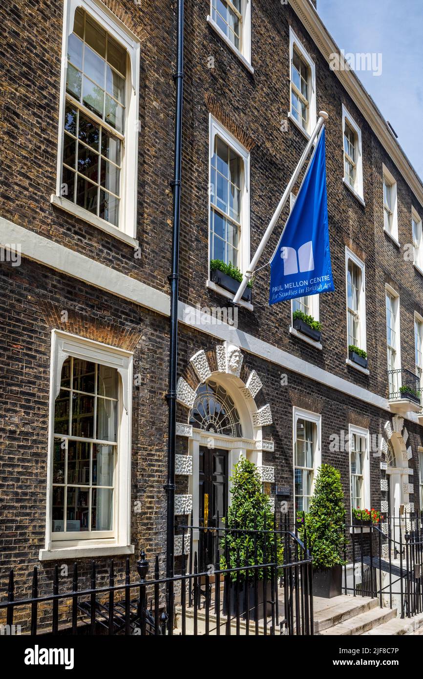 Das Paul Mellon Centre for Studies in British Art Bedford Square Bloomsbury Central London - Bildungseinrichtung zur Förderung der Kunstforschung, gegründet 1970 Stockfoto
