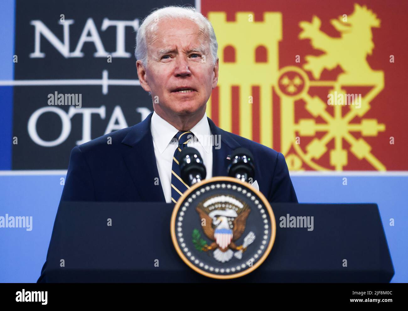 Madrid, Spanien. 30.. Juni 2022. US-Präsident Joe Biden hält während des NATO-Gipfels am 30. Juni 2022 im IFEMA-Kongresszentrum in Madrid, Spanien, eine Pressekonferenz ab. (Bild: © Beata Zawrzel/ZUMA Press Wire) Stockfoto