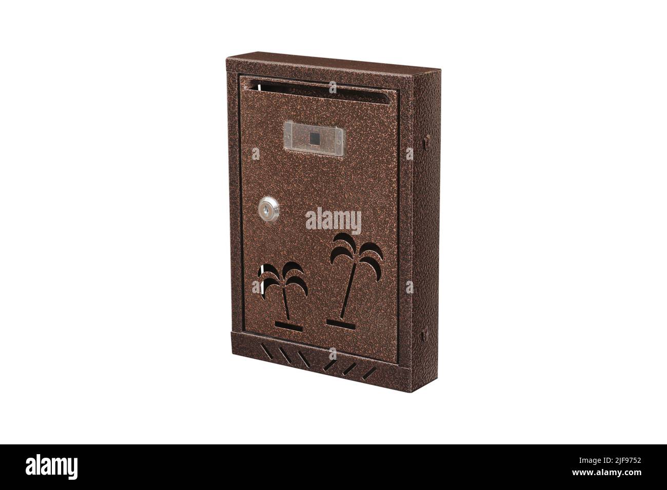 Metallmailbox auf weißem Hintergrund Stockfoto